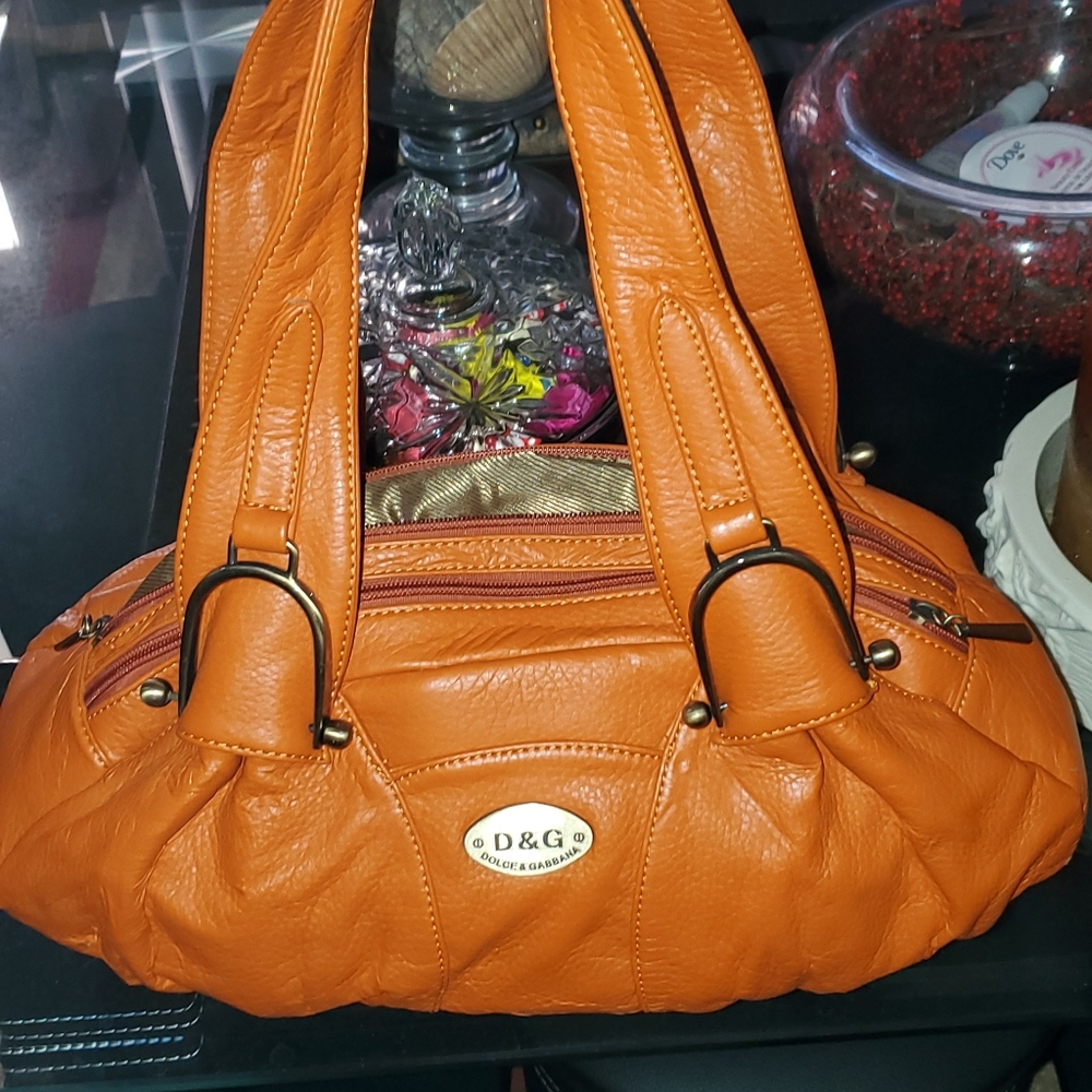 Dolce and gabanna handbag